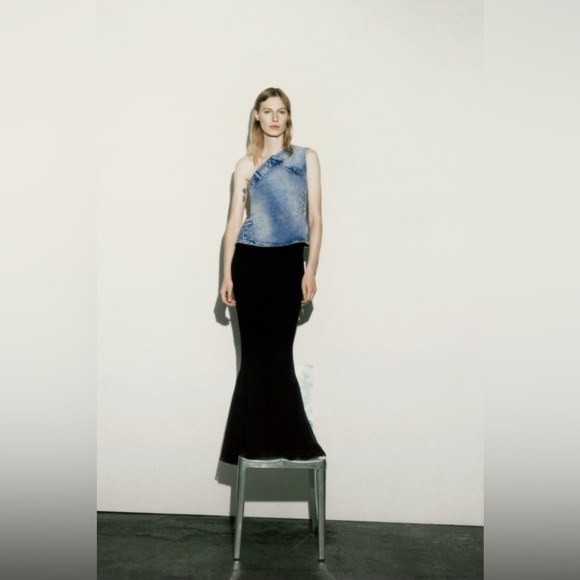 ASYMMETRIC DENIM TOP - Picture 2 of 6